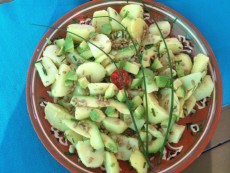 Bramborový salát s avokádem